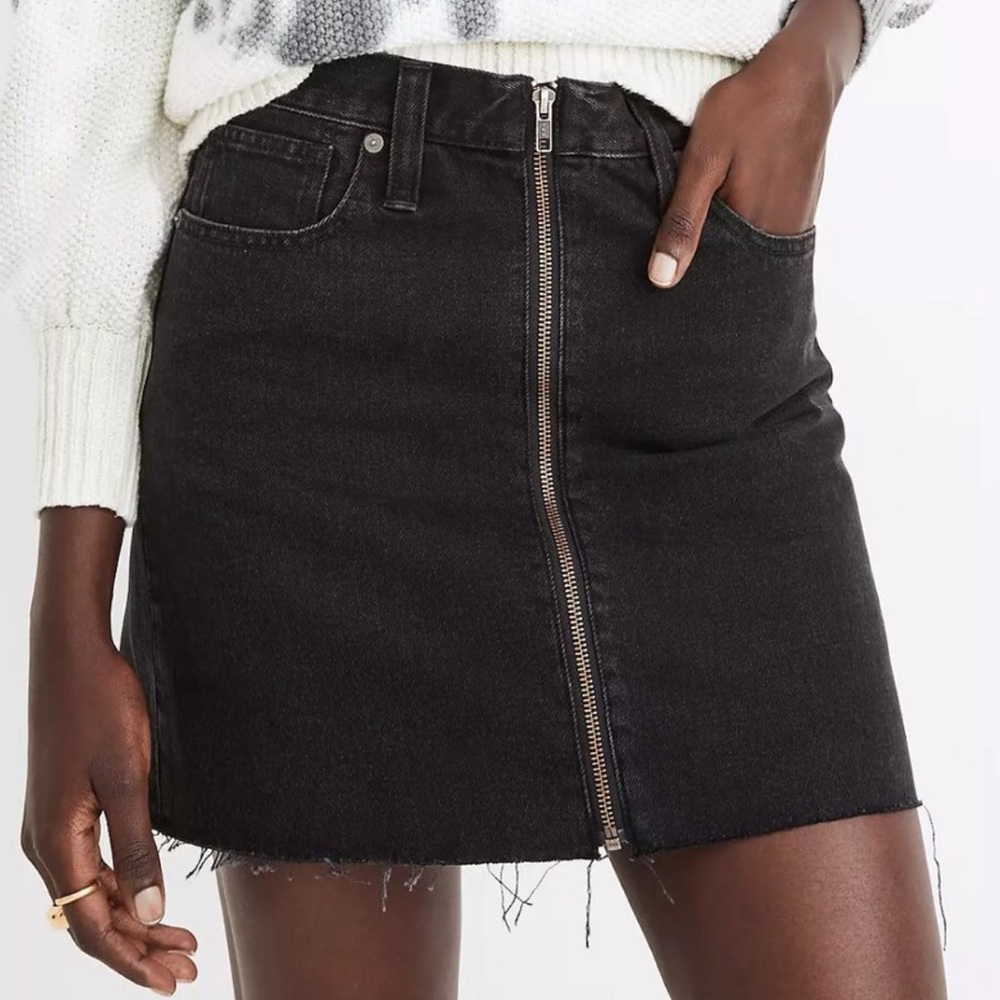 Madewell Women’s Rigid Denim A-Line Zipper Skirt Size 33